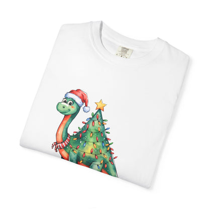 🦖 T-shirt unisexe teint en pièce « Happy Christmasaurus » - TC404